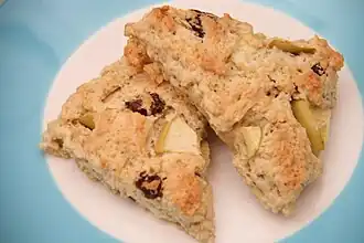 Apple oatmeal scones