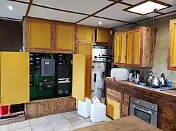 Inset drawers and doors in a custom built kitchen