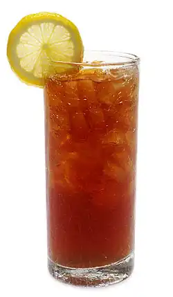 Iced tea with a slice of lemon
