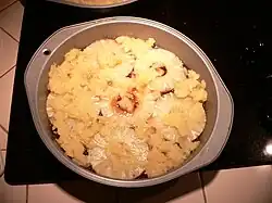 Fill in gaps with crushed drained pineapple.