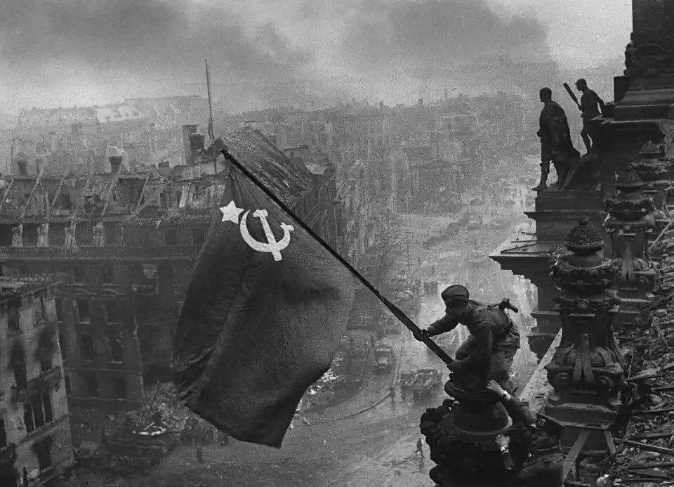 Raising a flag over the Reichstag - 1945.